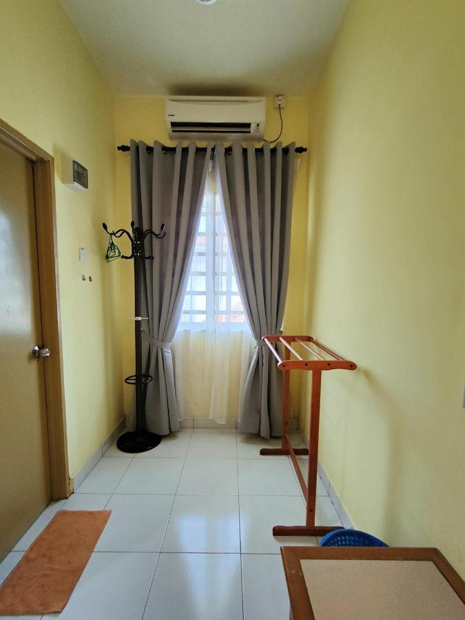 Homestay Roma Suite Kuala Terengganu Exterior foto